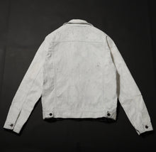 Load image into Gallery viewer, Yin and Yang White series Exclusive Denim prêt-à-porter men Denim Jacket MAISON ILLURE Milano Tokyo