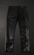 Load image into Gallery viewer, Exclusive Leather effect prêt-à-porter men Jeans MAISON ILLURE Milano Tokyo
